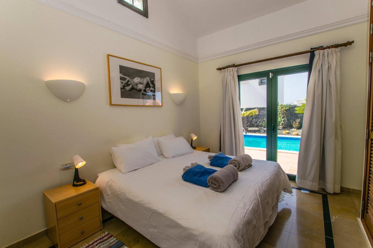 216 - Villa Helena By Villas Now Ltd Playa Blanca  Exterior photo